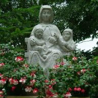 Sainte Anne du Houlin_Saint-Julien_statue