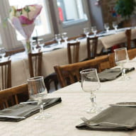 restaurant_au_bon_saint_nicolas_hillion_tables