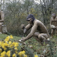 Parc de Préhistoire de Bretagne - hommes préhistoriques
